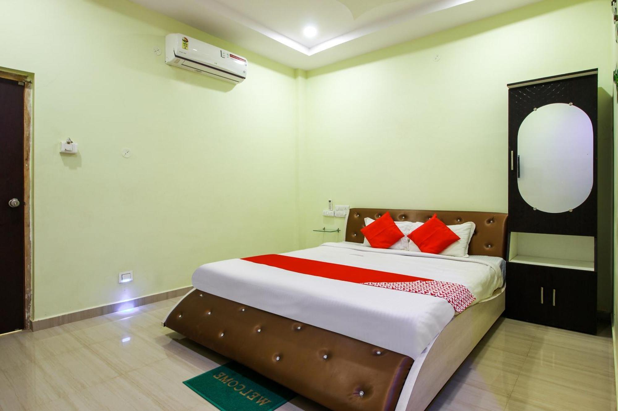 Oyo 70694 Hotel Green Park Resort Silari Exterior photo
